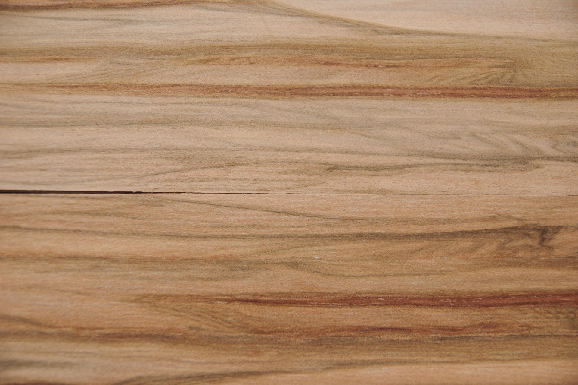 Amerikanischer Amberbaum (Satin Walnut) -Furnier (1,4mm) - 0,16m² (8Stk. x 33cm x 6cm)