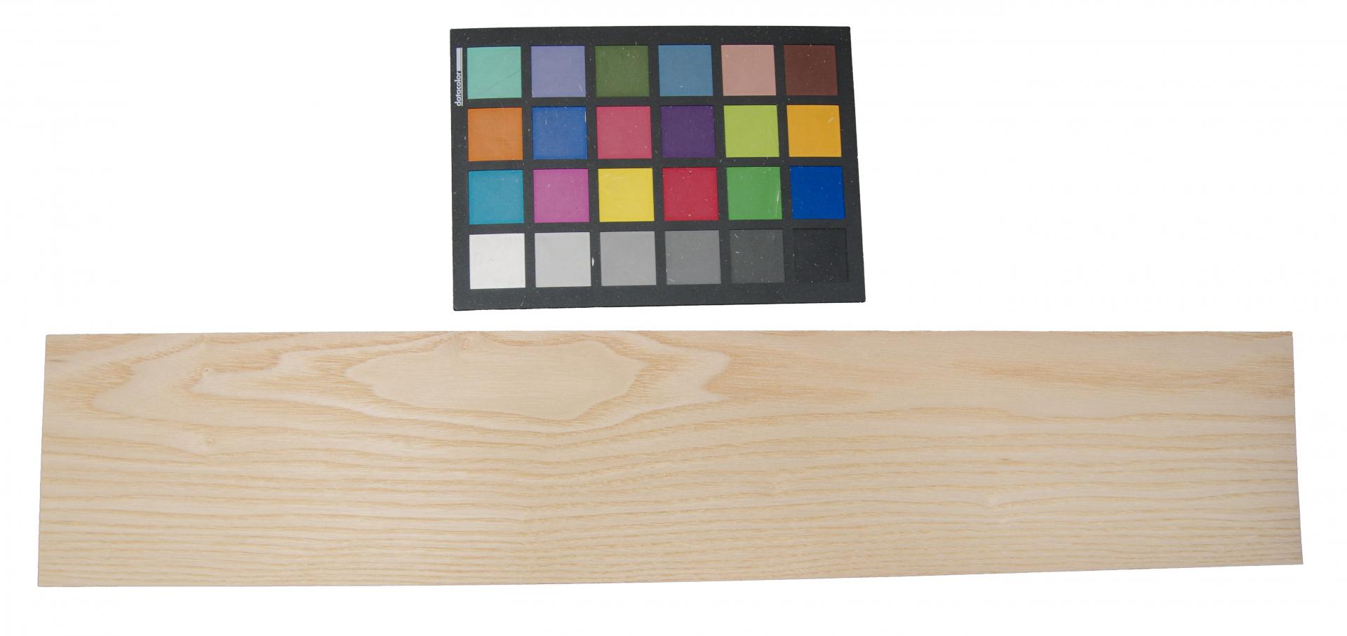 White Ash, - veneer (1,4mm) - 0,78m² (12pcs. x 59cm x 11cm)