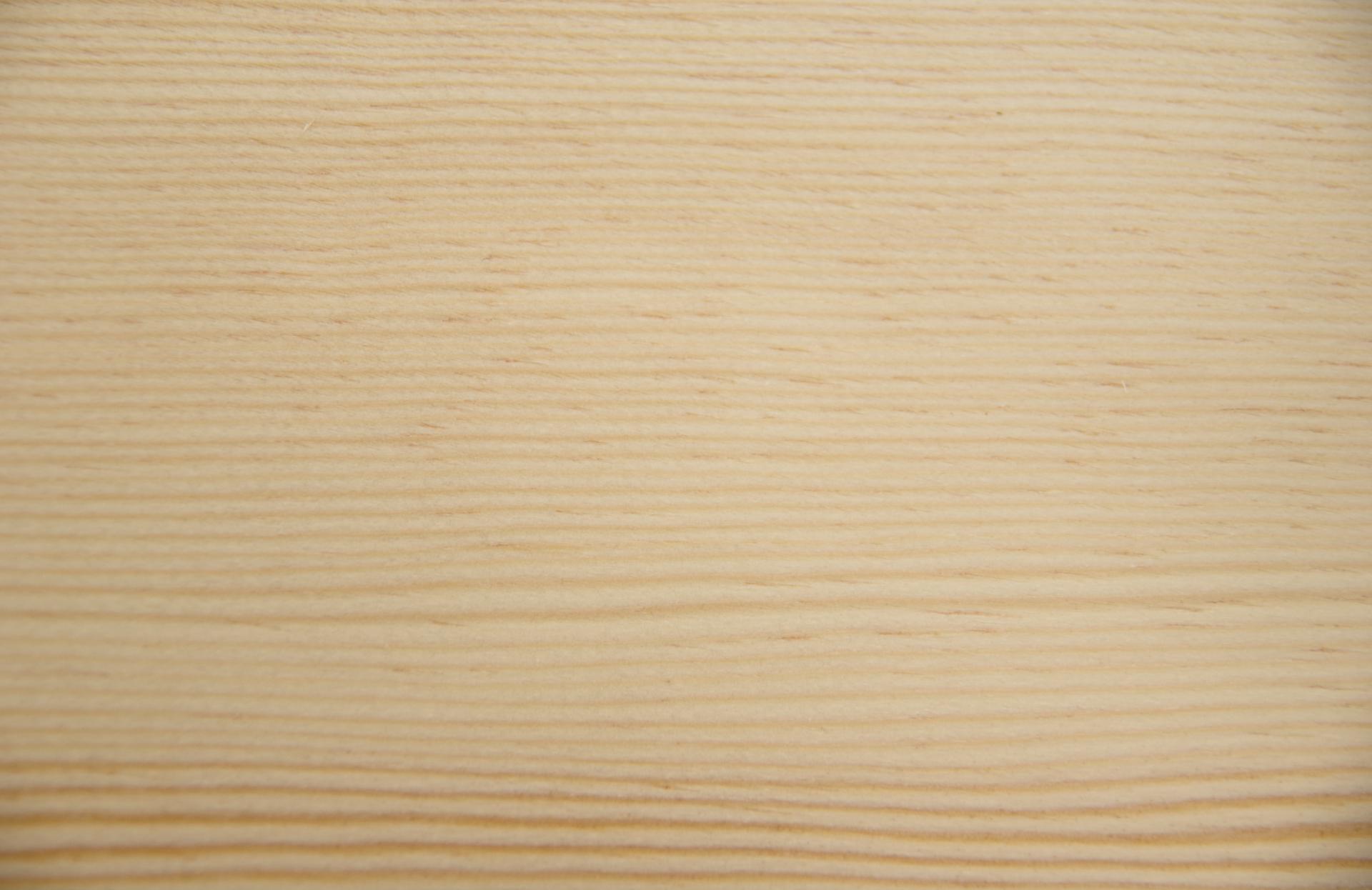 Kiefer -Furnier (0,9mm) - 0,81m² (24Stk. x 45cm x 7,5cm)