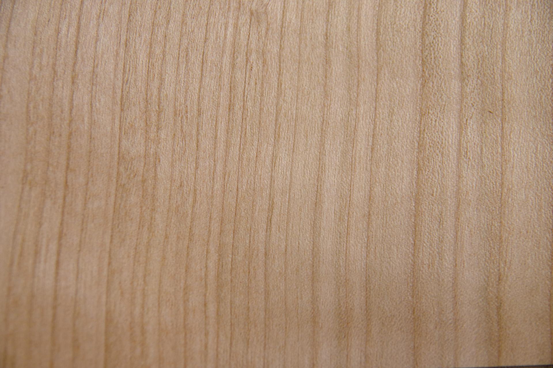 Kirschbaum, europäischer -Furnier (2,5mm) - 0,11m² (6Stk. x 9cm x 21cm)