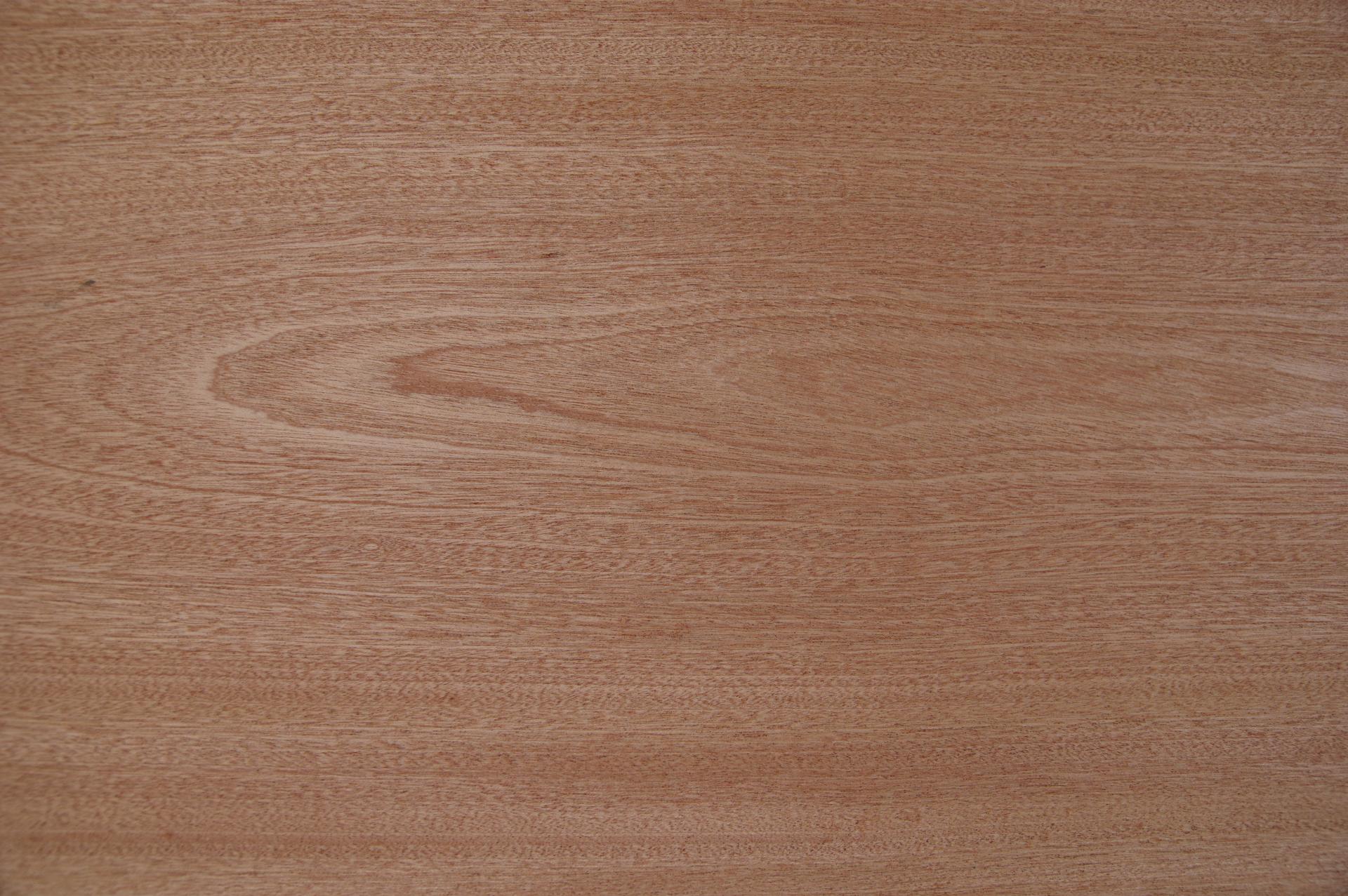Mahagoni Sapeli -Furnier (2,4mm) - 1,69m² (8Stk. x 57cm x 37cm)