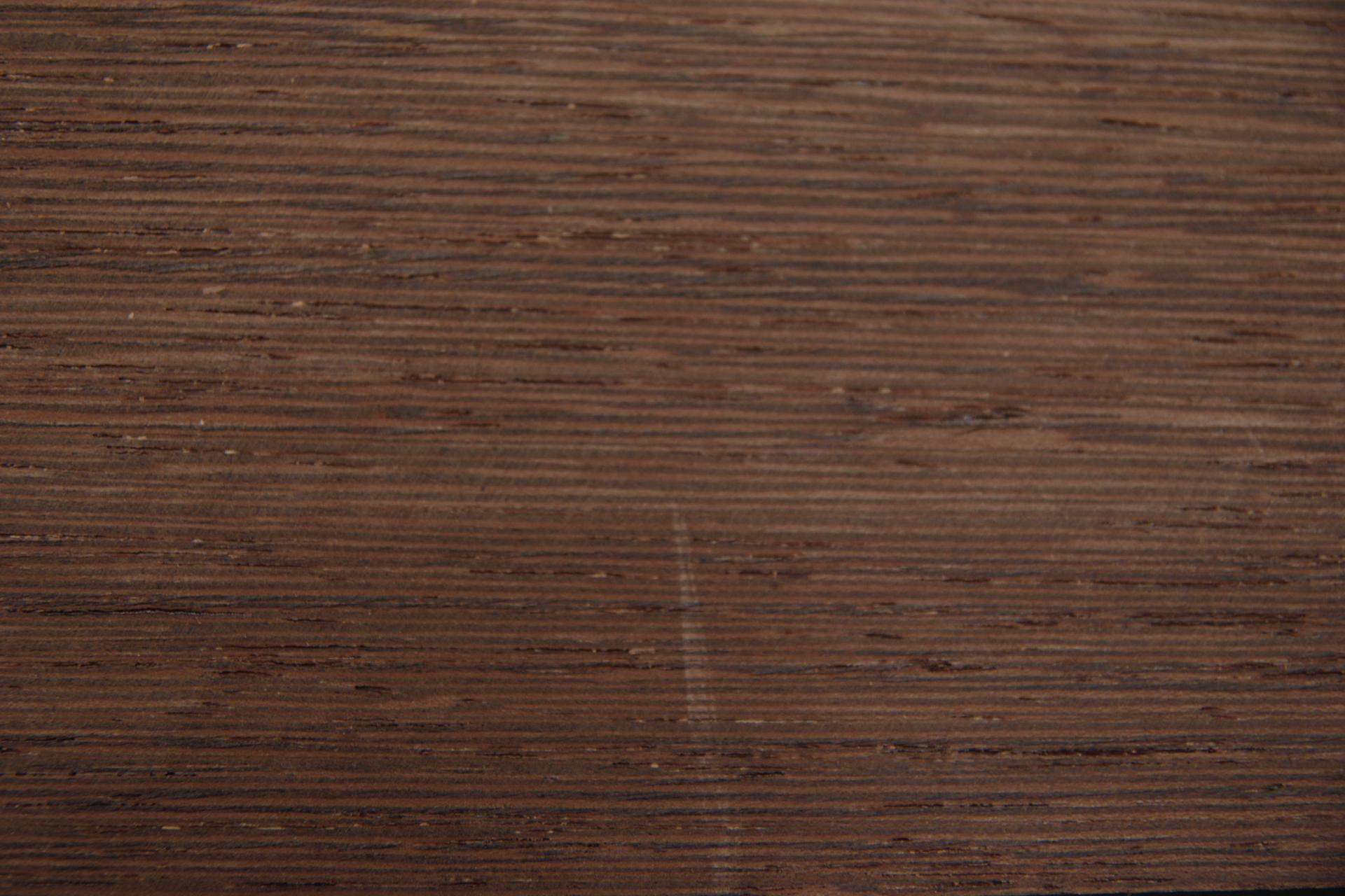Wenge, - veneer (1,4mm) - 0,25m² (12pcs. x 28cm x 7,5cm)