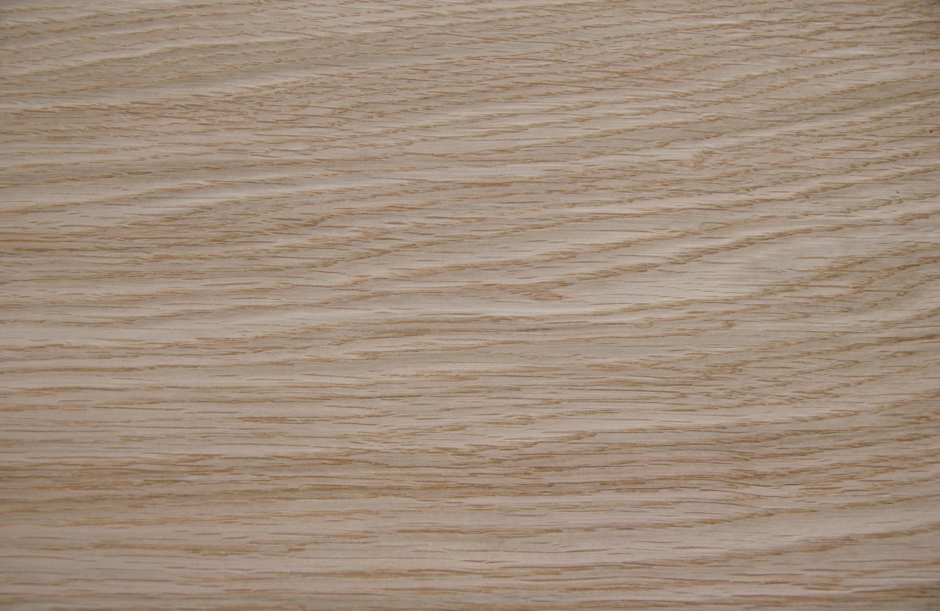 Eiche, europäische -Furnier (0,6mm) - 4,43m² (8Stk. x 299cm x 18,5cm)