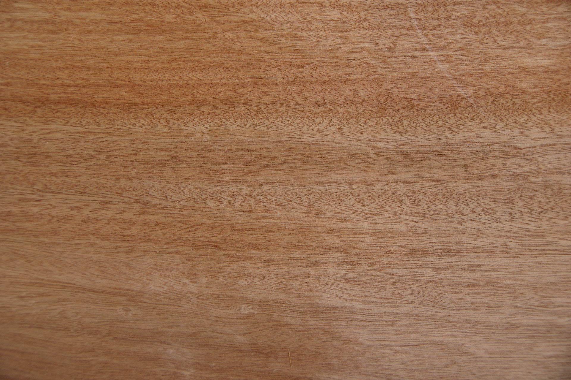 Gabon mahogany, okoumé, - veneer (0,6mm) - 4,64m² (32pcs. x 58cm x 25cm)