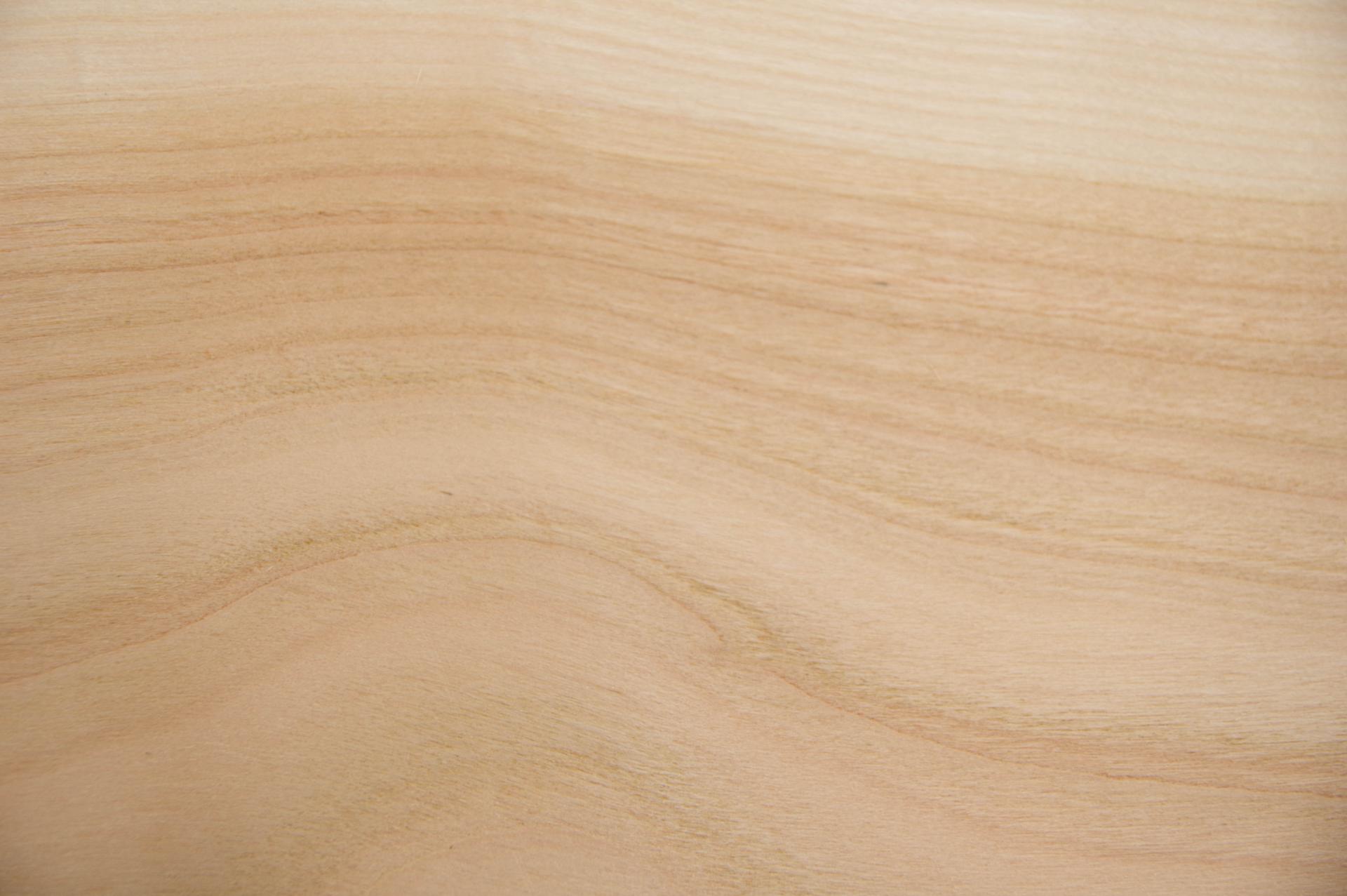 European Cherry, - veneer (2,4mm) - 0,8m² (6pcs. x 116cm x 11,5cm)