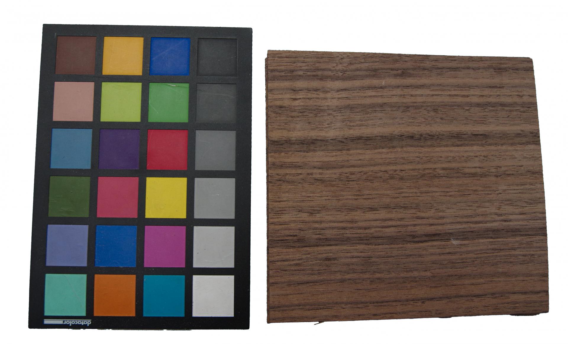 Nussbaum, amerikanischer -Furnier (1,4mm) - 0,35m² (12Stk. x 18cm x 16cm)