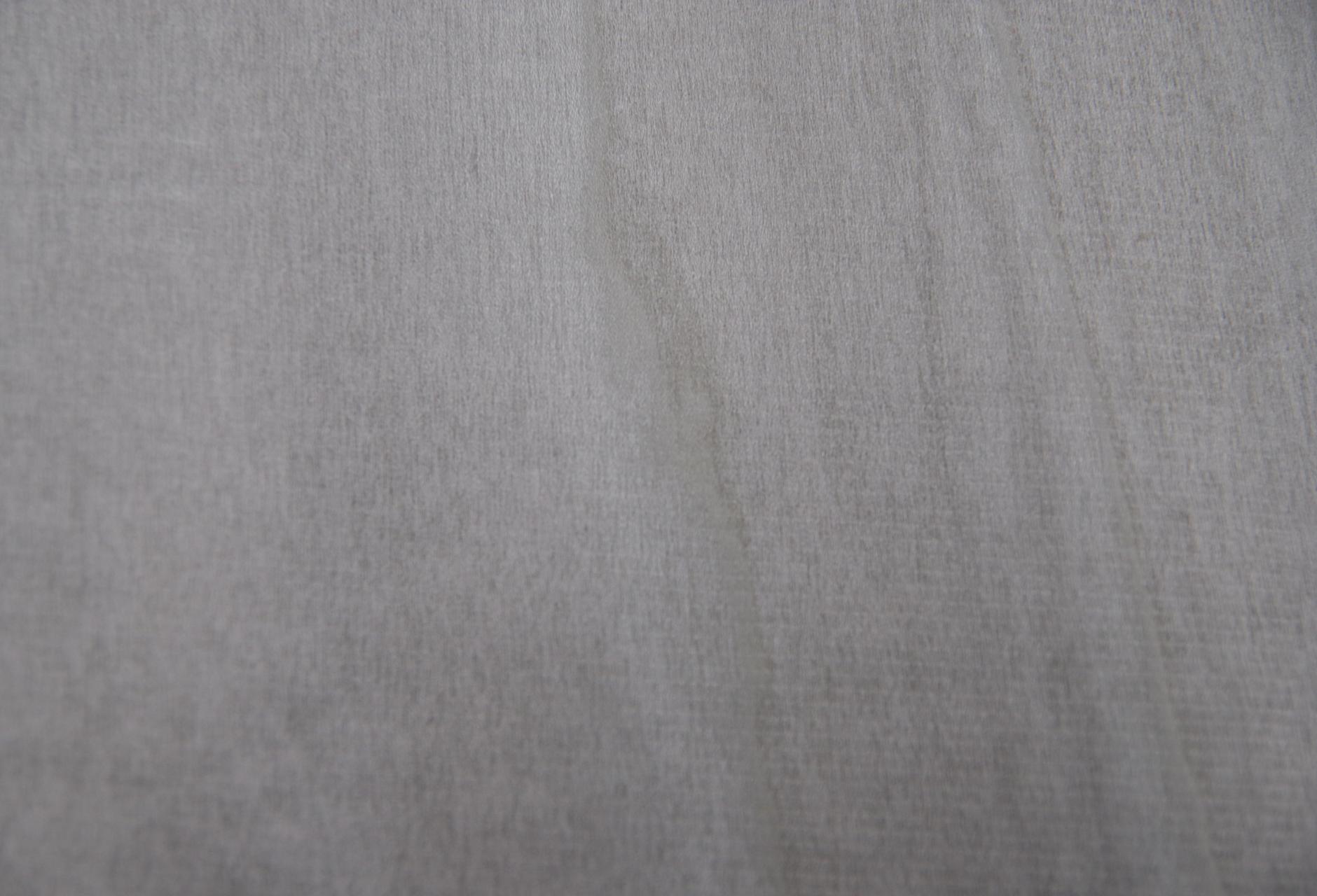 Tulipier, silber grau gefärbtes -Furnier (0,6mm) - 0,42m² (32Stk. x 11cm x 12cm)