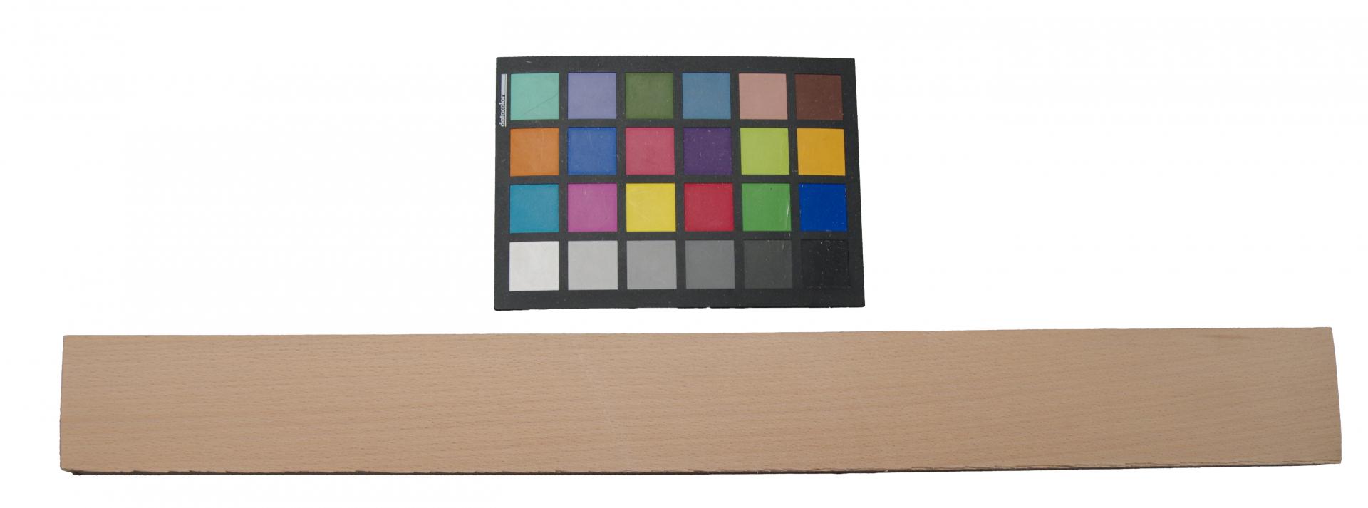 Beech, - veneer (0,6mm) - 1,05m² (24pcs. x 67cm x 6,5cm)