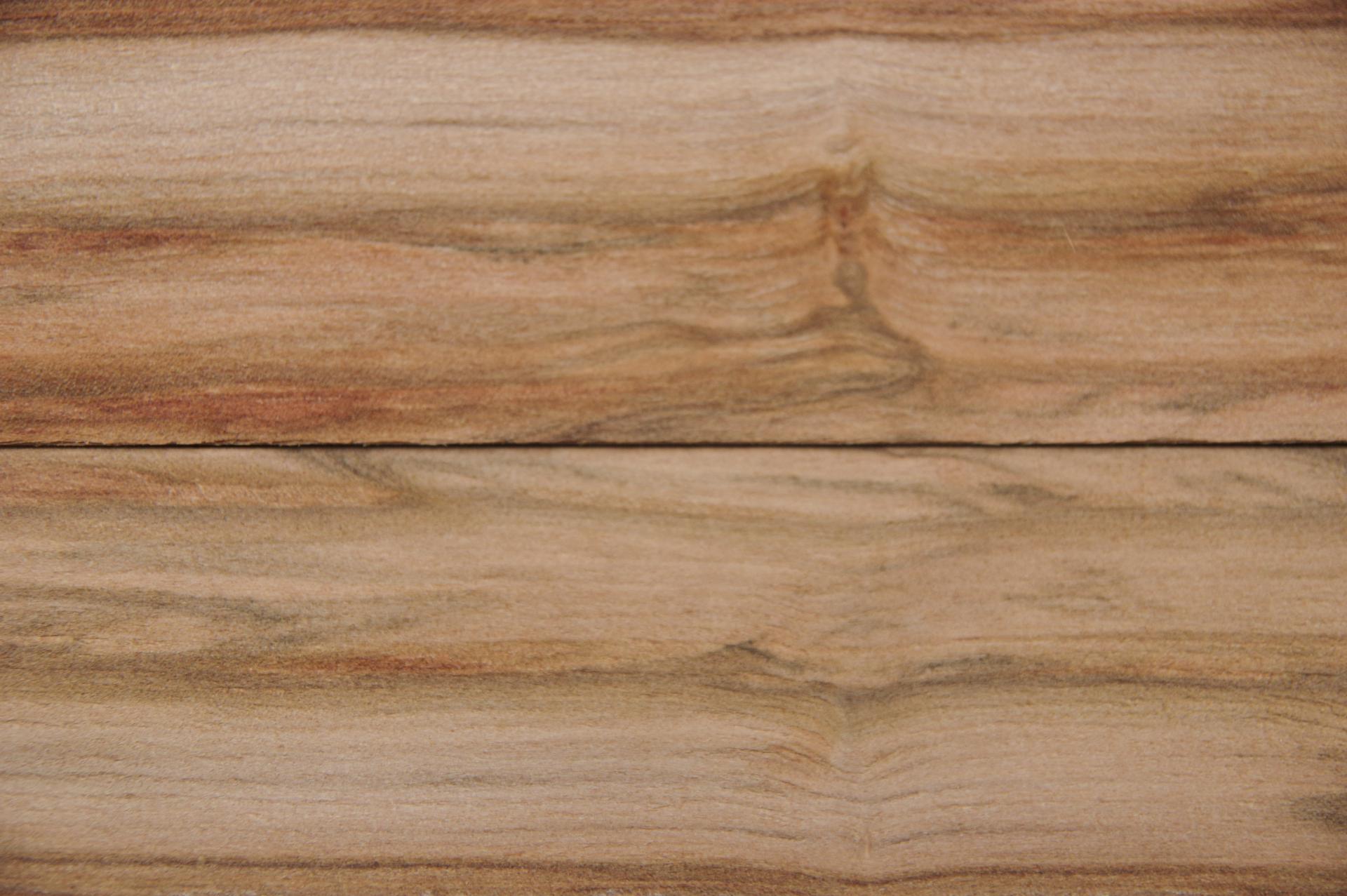 Amerikanischer Amberbaum (Satin Walnut) -Furnier (1,4mm) - 0,08m² (8Stk. x 26cm x 4cm)