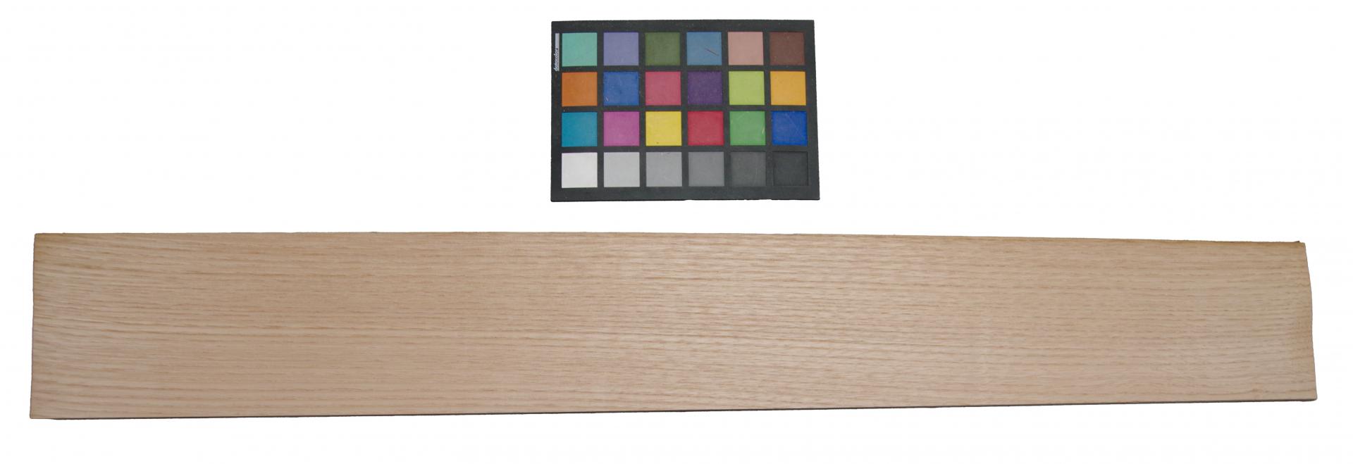 Chestnut, - veneer (0,6mm) - 2,35m² (22pcs. x 93cm x 11,5cm)