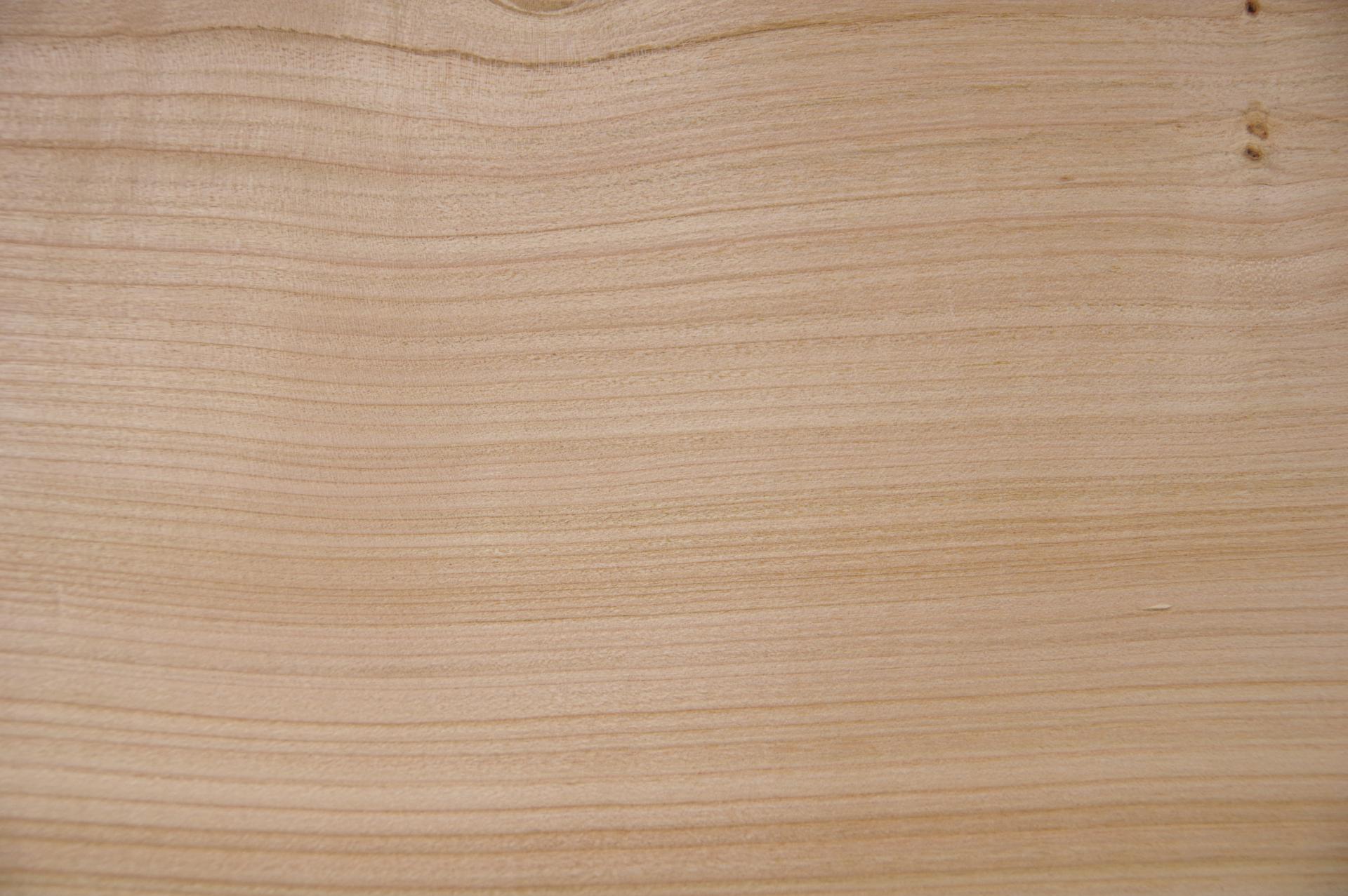 Kirschbaum, europäischer -Furnier (2,5mm) - 1,26m² (6Stk. x 117cm x 18cm)