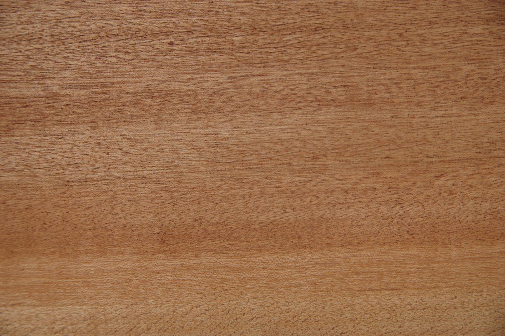 Mahagoni (Sapeli) -Furnier (2,4mm) - 1,03m² (8Stk. x 89cm x 14,5cm)