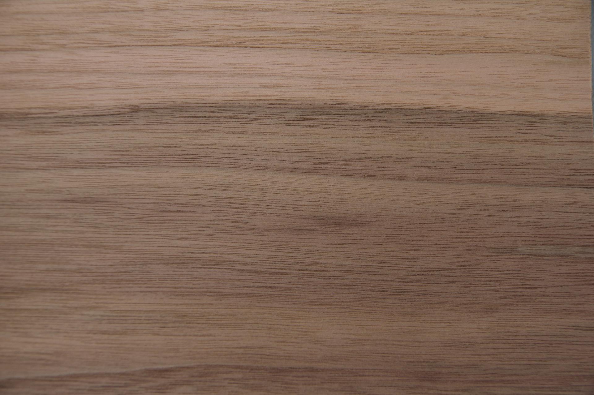 Nussbaum, amerikanischer -Furnier (0,6mm) - 0,87m² (26Stk. x 21cm x 16cm)