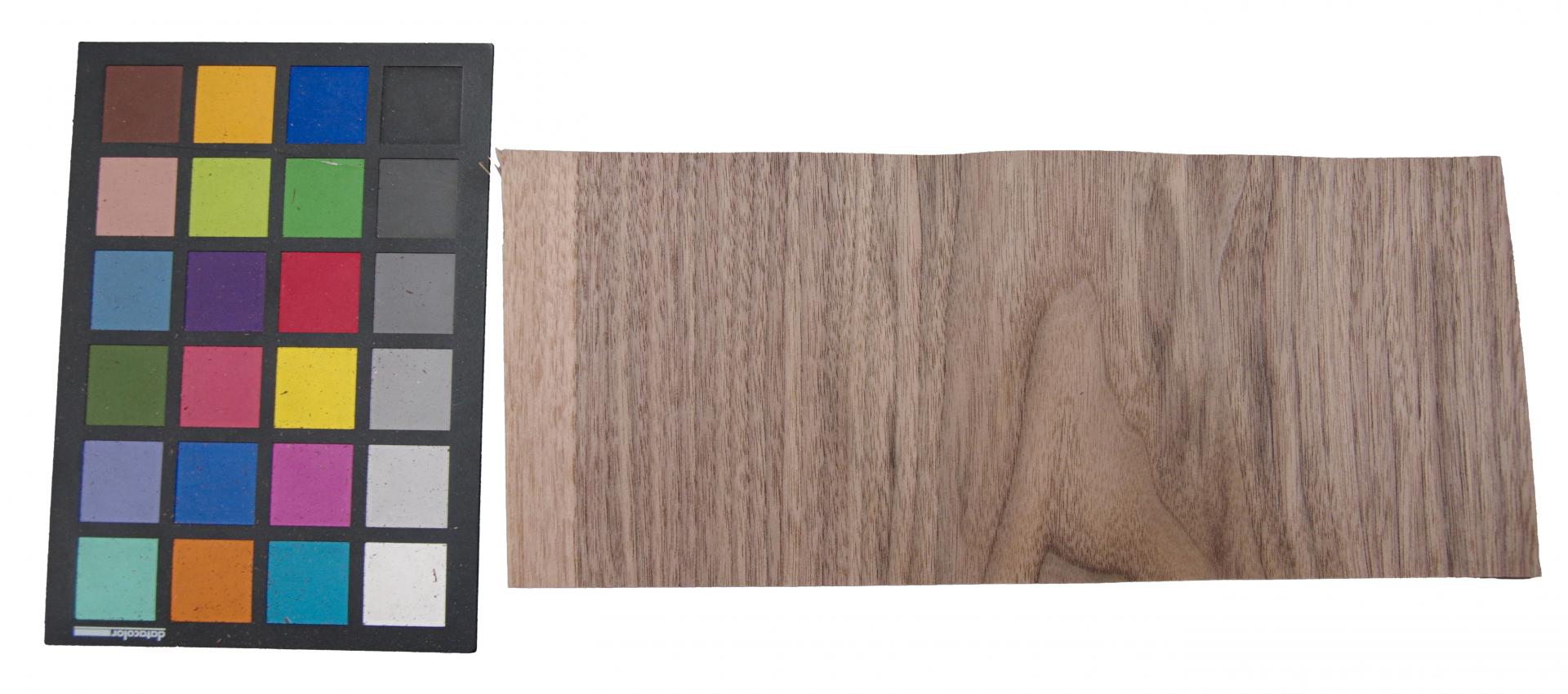 Nussbaum, amerikanischer -Furnier (0,6mm) - 0,75m² (18Stk. x 13cm x 32cm)