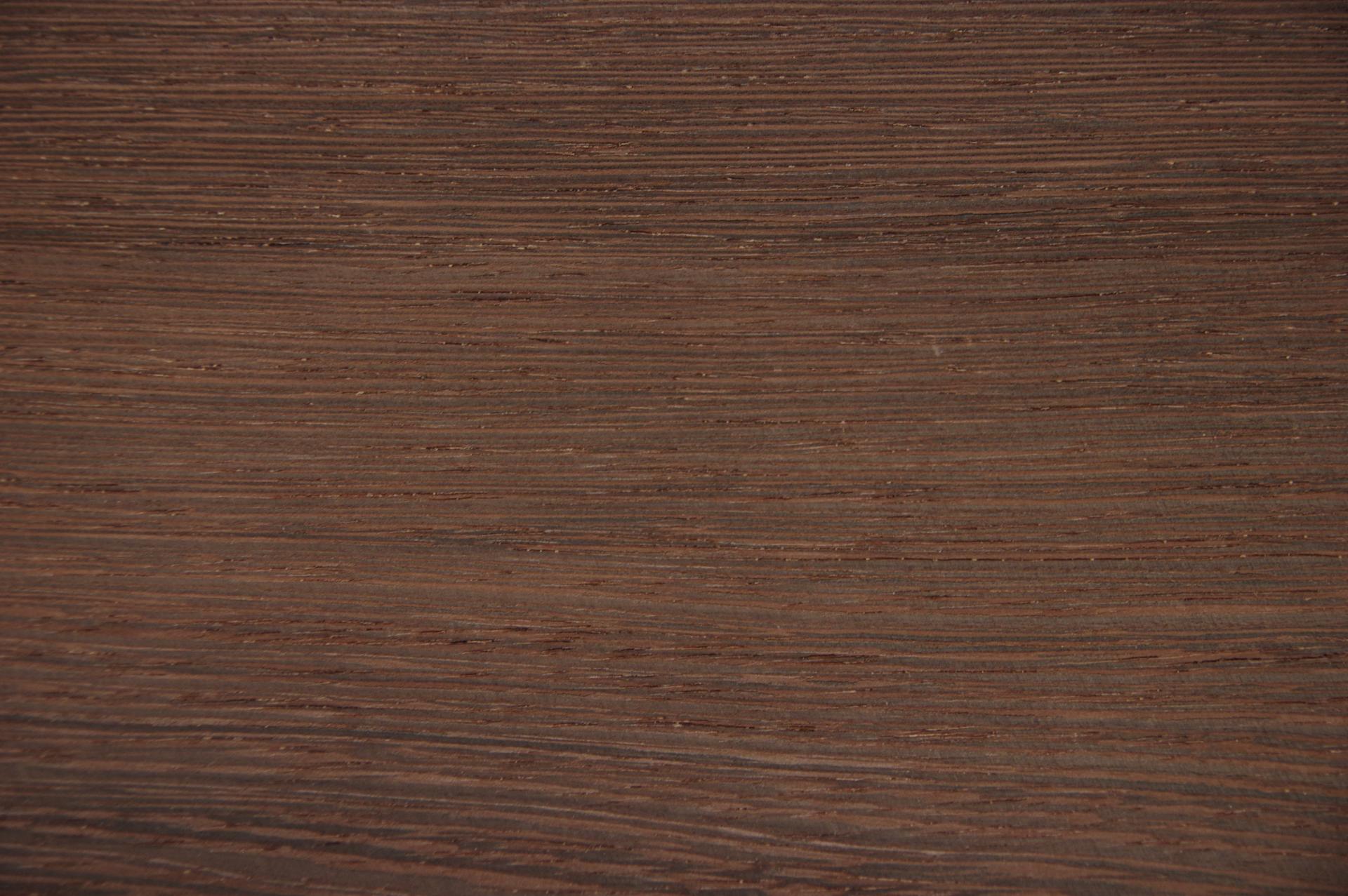 Wenge -Furnier (0,6mm) - 1,99m² (9Stk. x 123cm x 18cm)