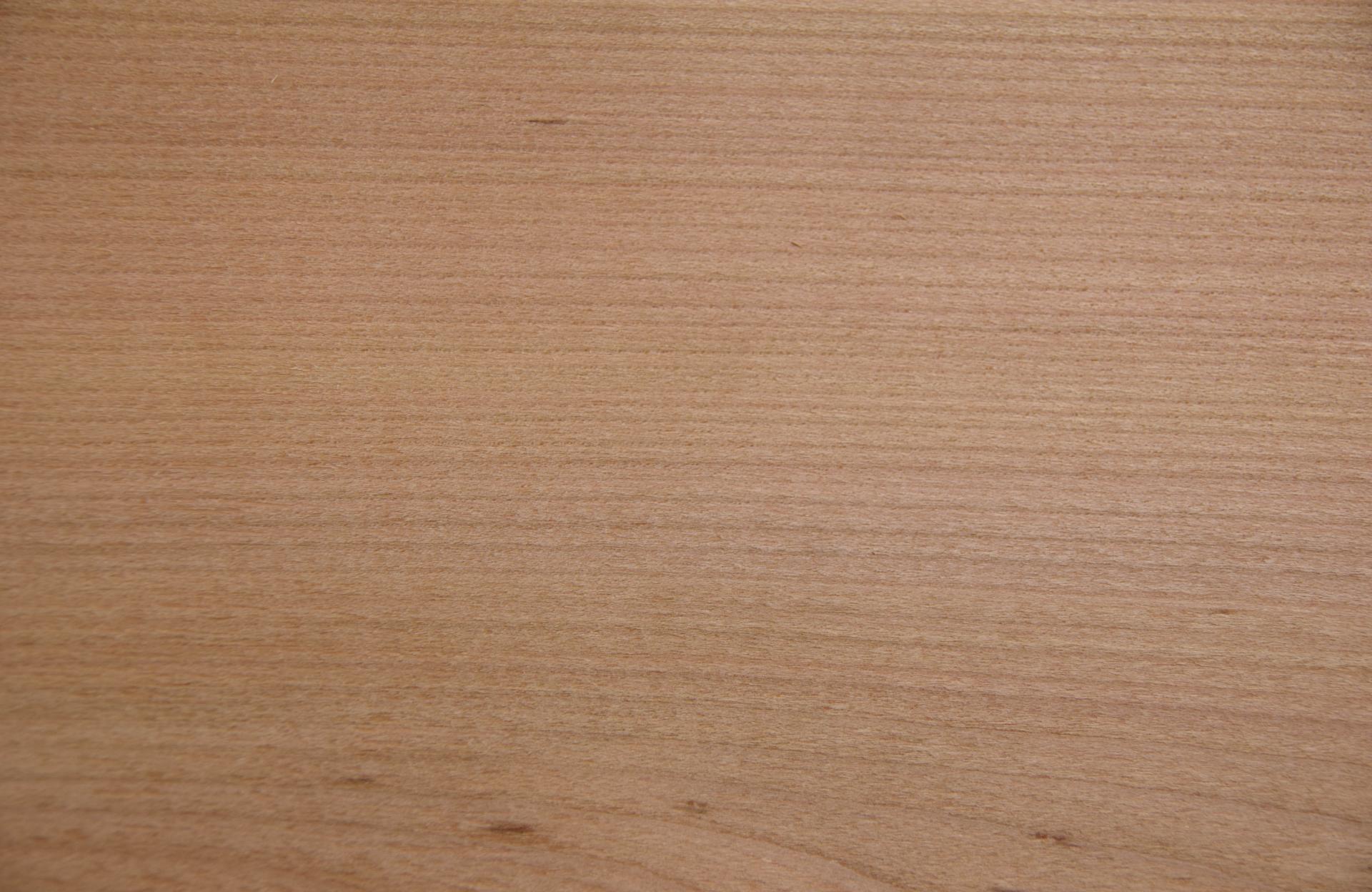 European Cherry, - veneer (0,6mm) - 1,76m² (28pcs. x 45cm x 14cm)