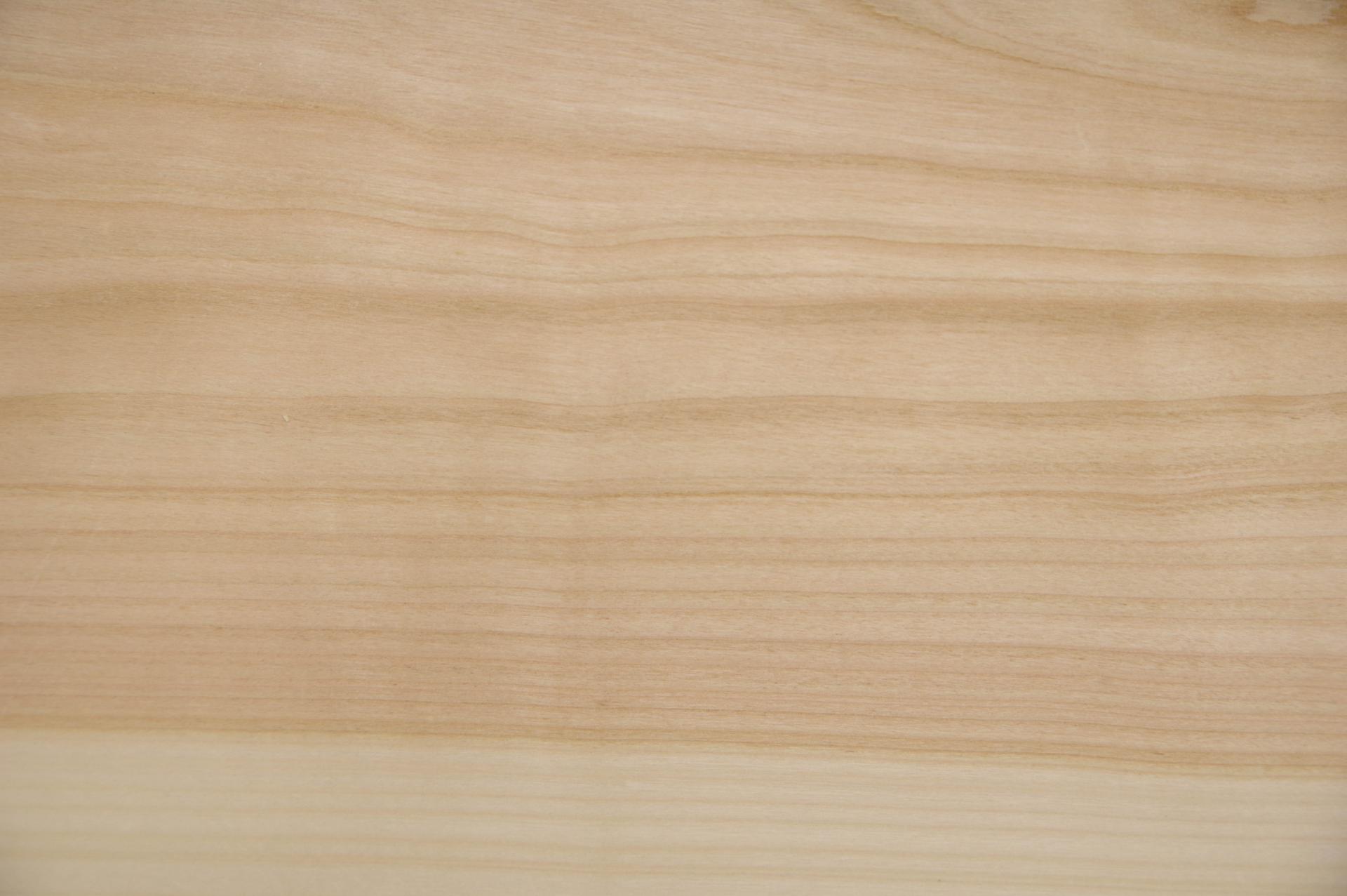 Kirschbaum, europäischer -Furnier (2,4mm) - 1,01m² (6Stk. x 89cm x 19cm)
