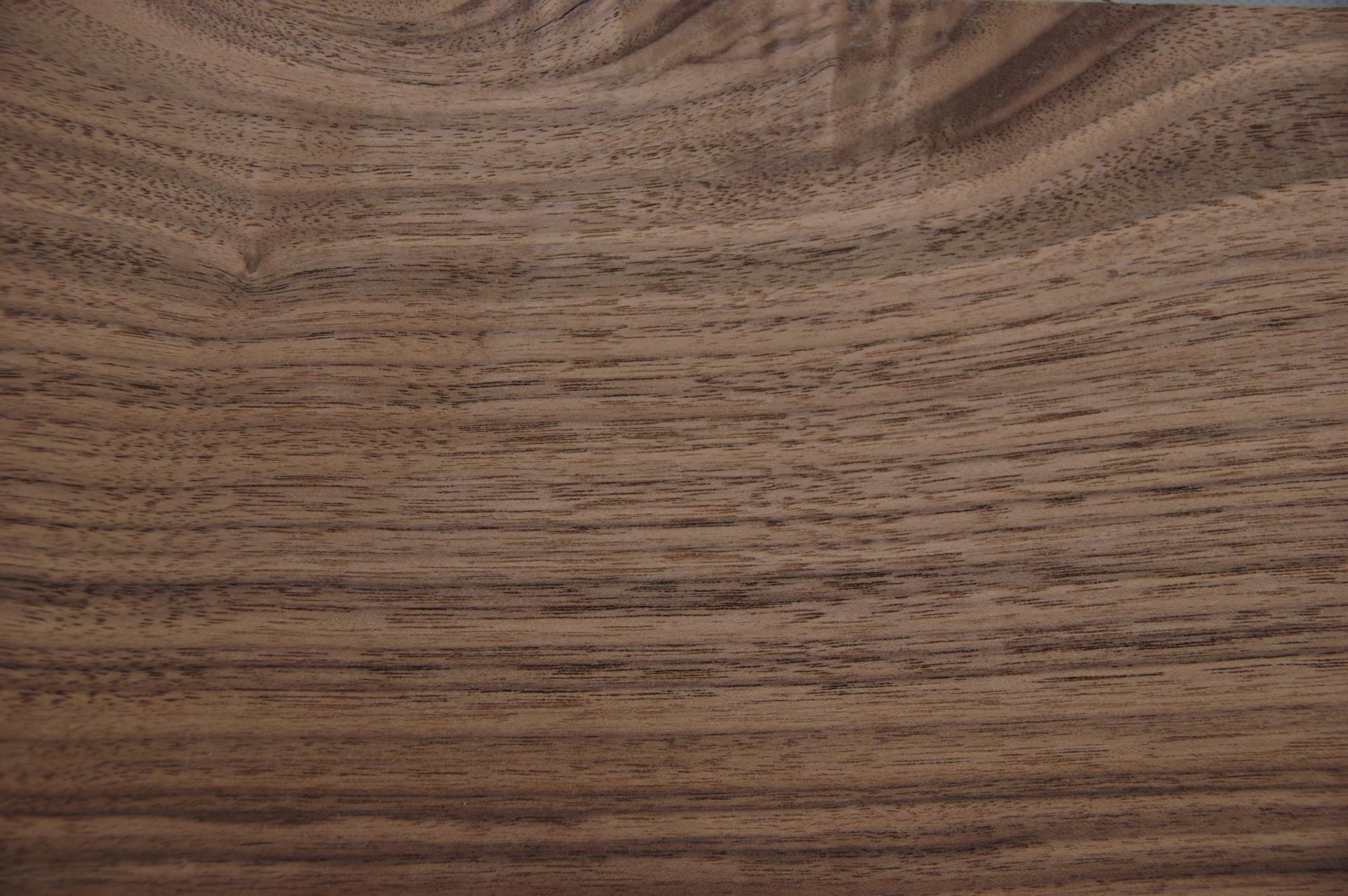 Nussbaum, amerikanischer -Furnier (1,4mm) - 4,54m² (8Stk. x 366cm x 15,5cm)