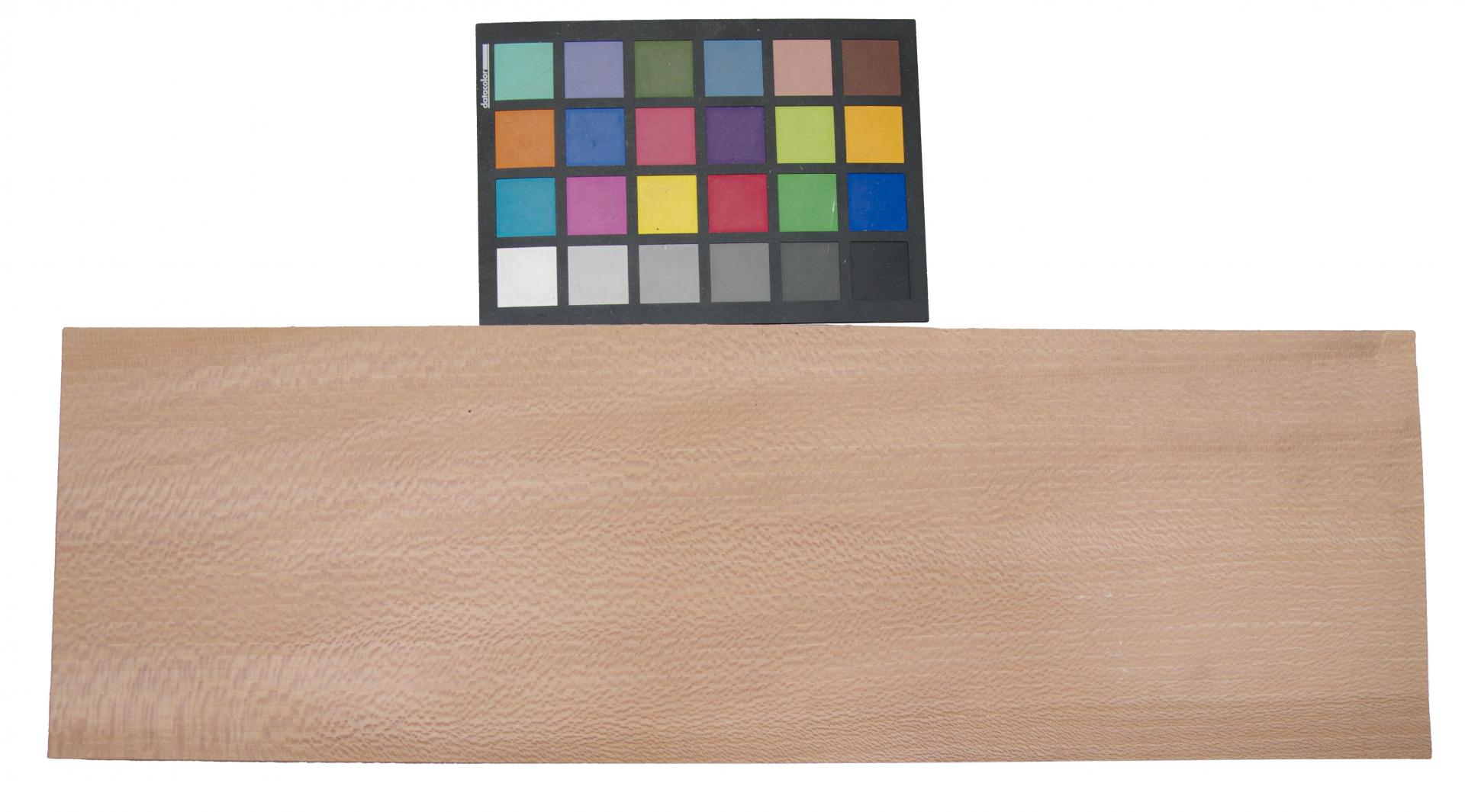 Platane -Furnier (0,6mm) - 3,28m² (32Stk. x 57cm x 18cm)