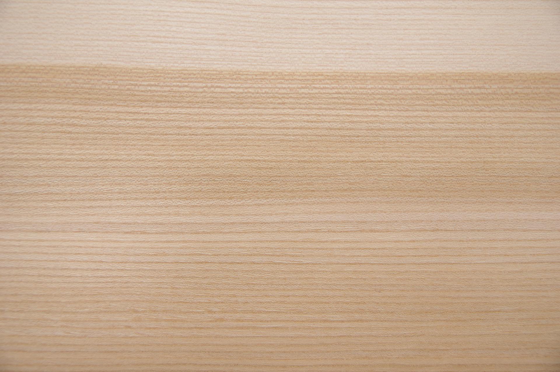 Rüster (Ulme) -Furnier (0,6mm) - 8,59m² (16Stk. x 244cm x 22cm)