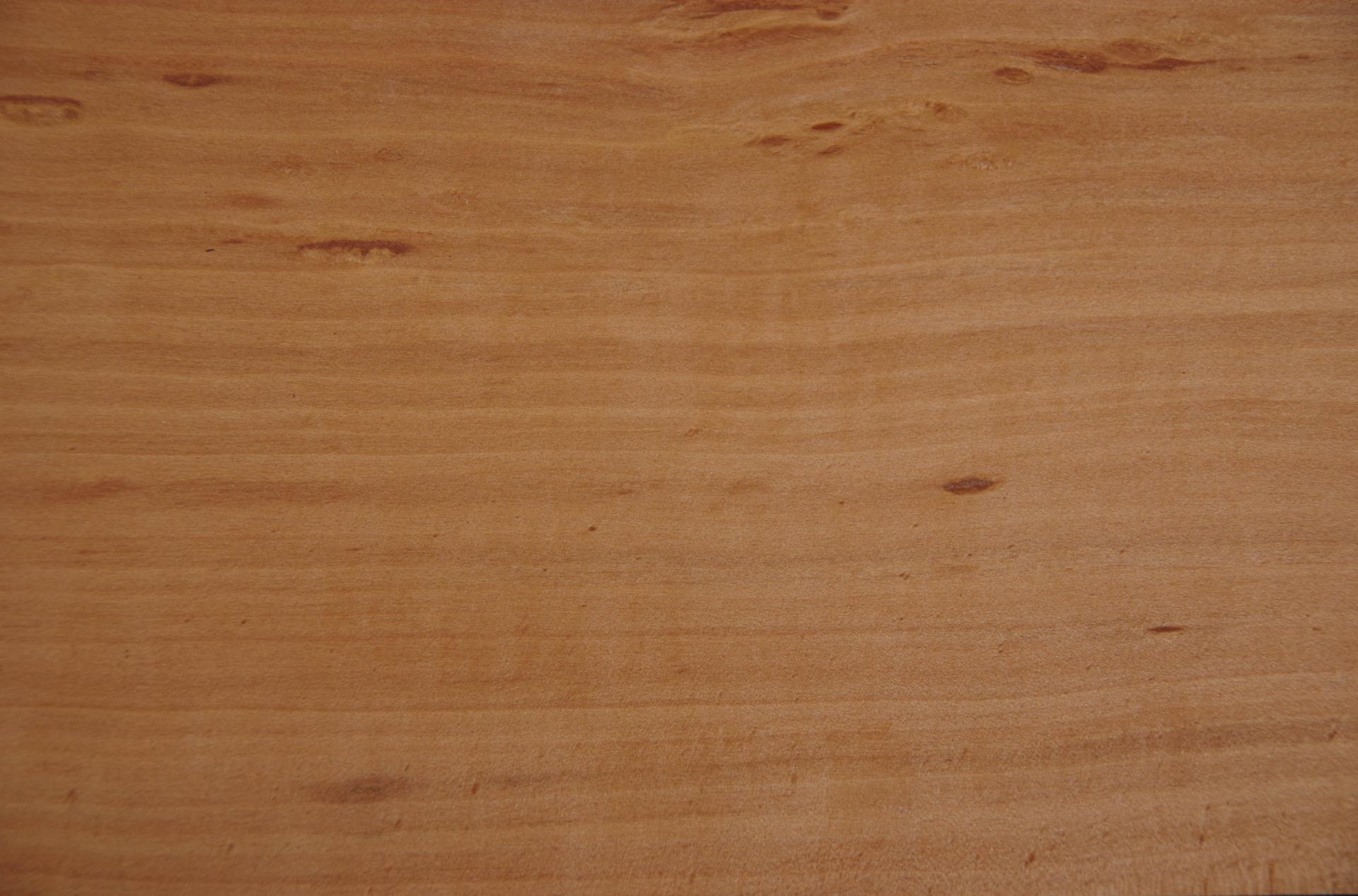 Swiss Pear, - veneer (0,6mm) - 1,06m² (24pcs. x 34cm x 13cm)