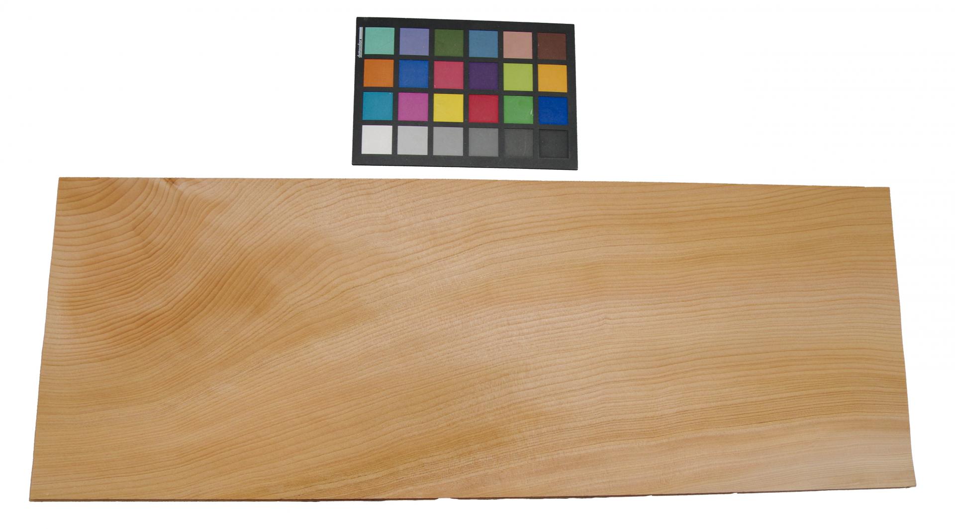 Cedar, - veneer (0,6mm) - 1,71m² (9pcs. x 73cm x 26cm)