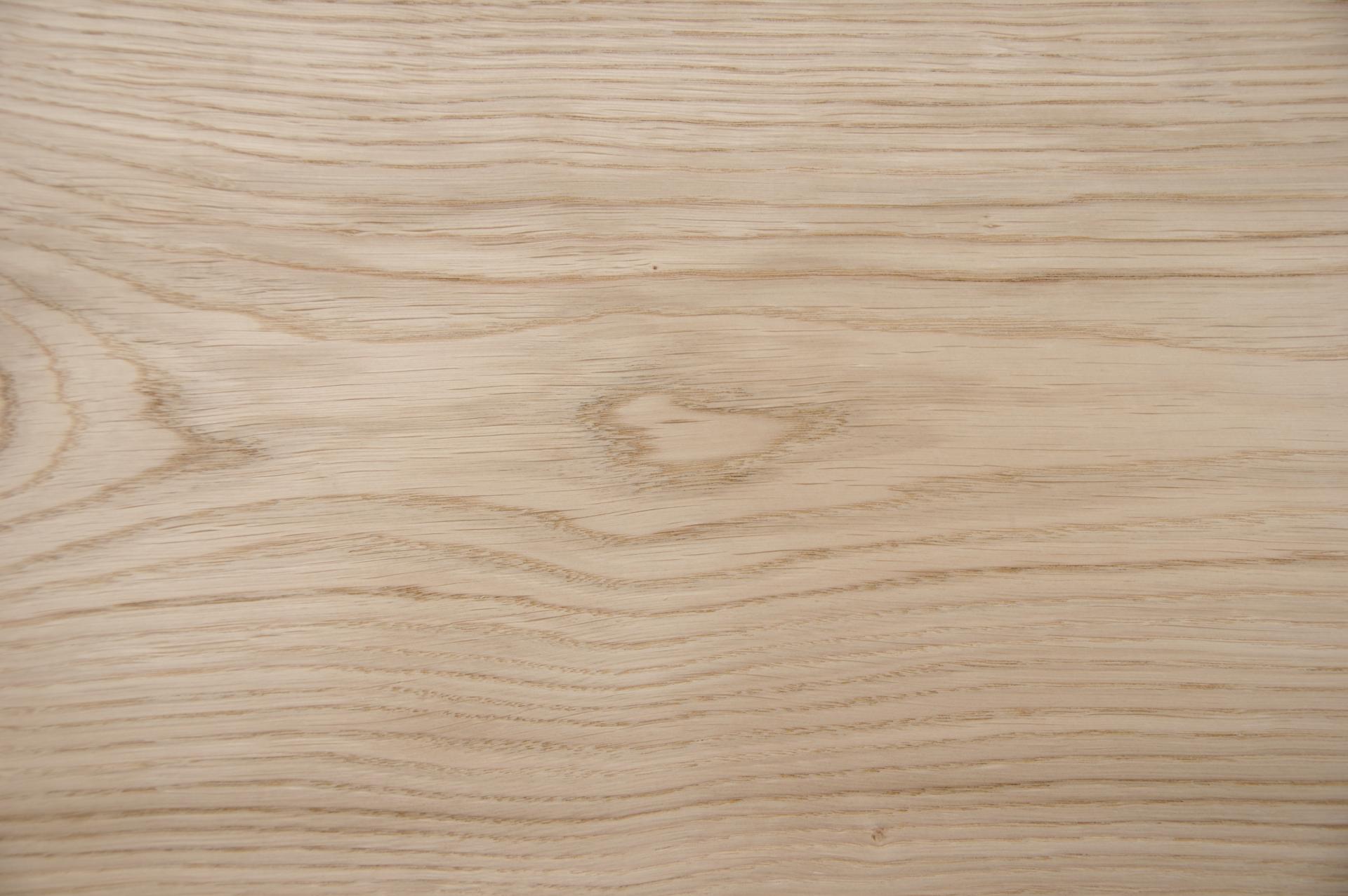 Eiche, europäische -Furnier (0,6mm) - 2,77m² (22Stk. x 37cm x 34cm)