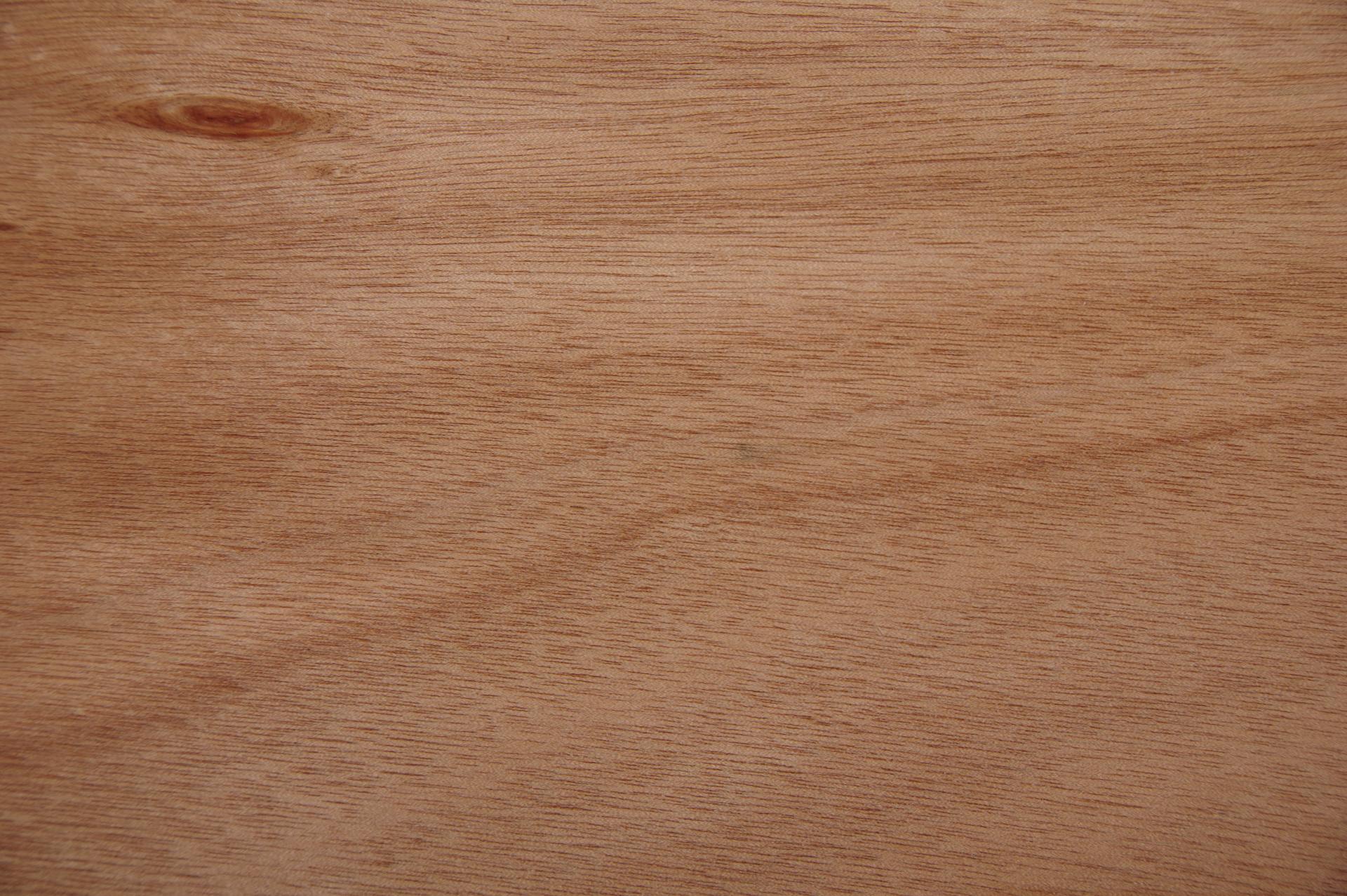 Gabun-Mahagoni, Okoumé -Furnier (0,6mm) - 12,24m² (30Stk. x 272cm x 15cm)