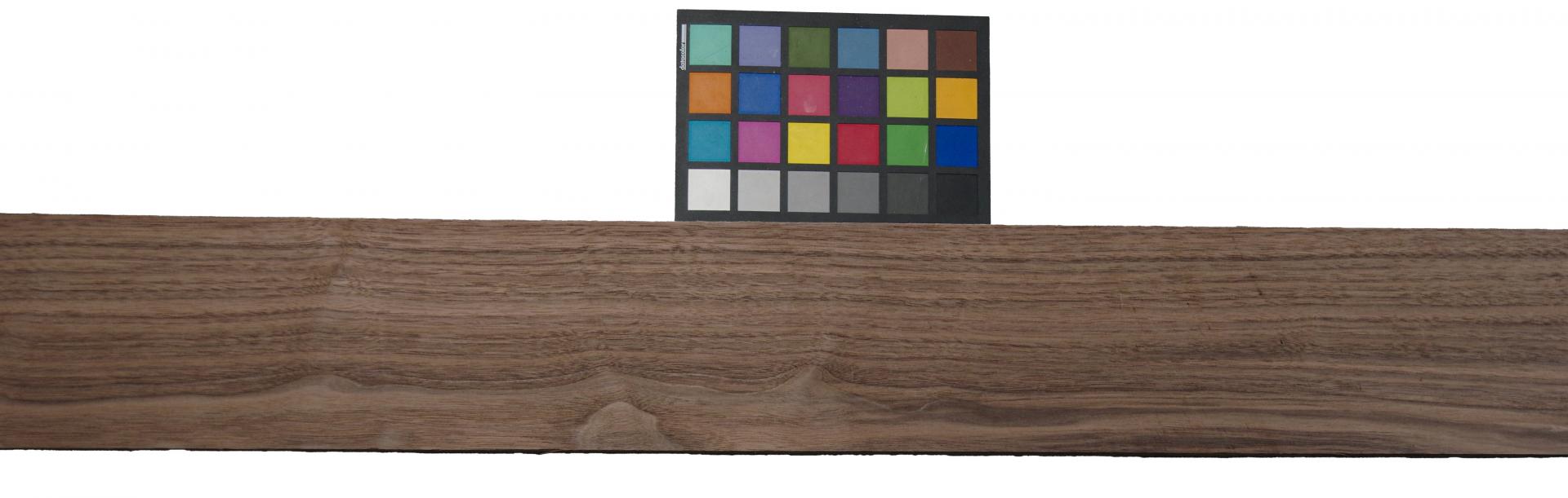 Nussbaum, amerikanischer -Furnier (1,4mm) - 5,35m² (12Stk. x 330cm x 13,5cm)