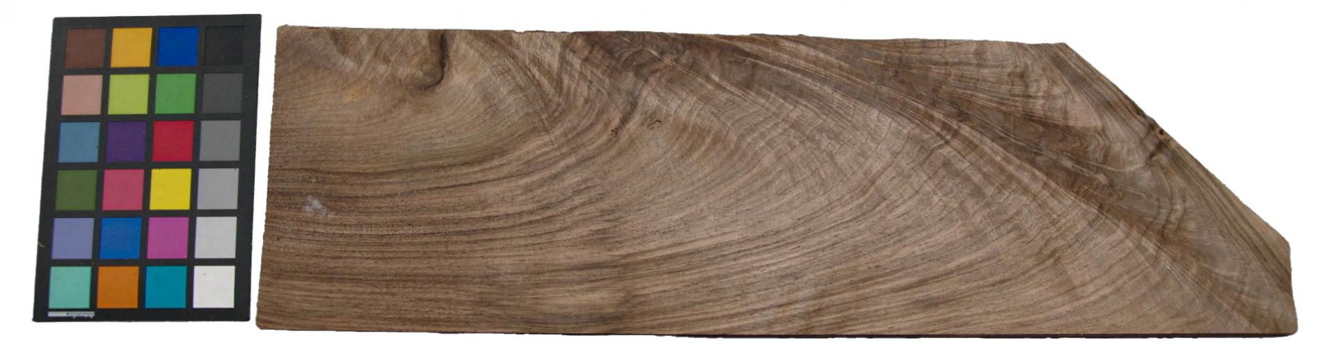 American Black Walnut (Crotch), - veneer (0,6mm) - 2,09m² (22pcs. x 56cm x 17cm)