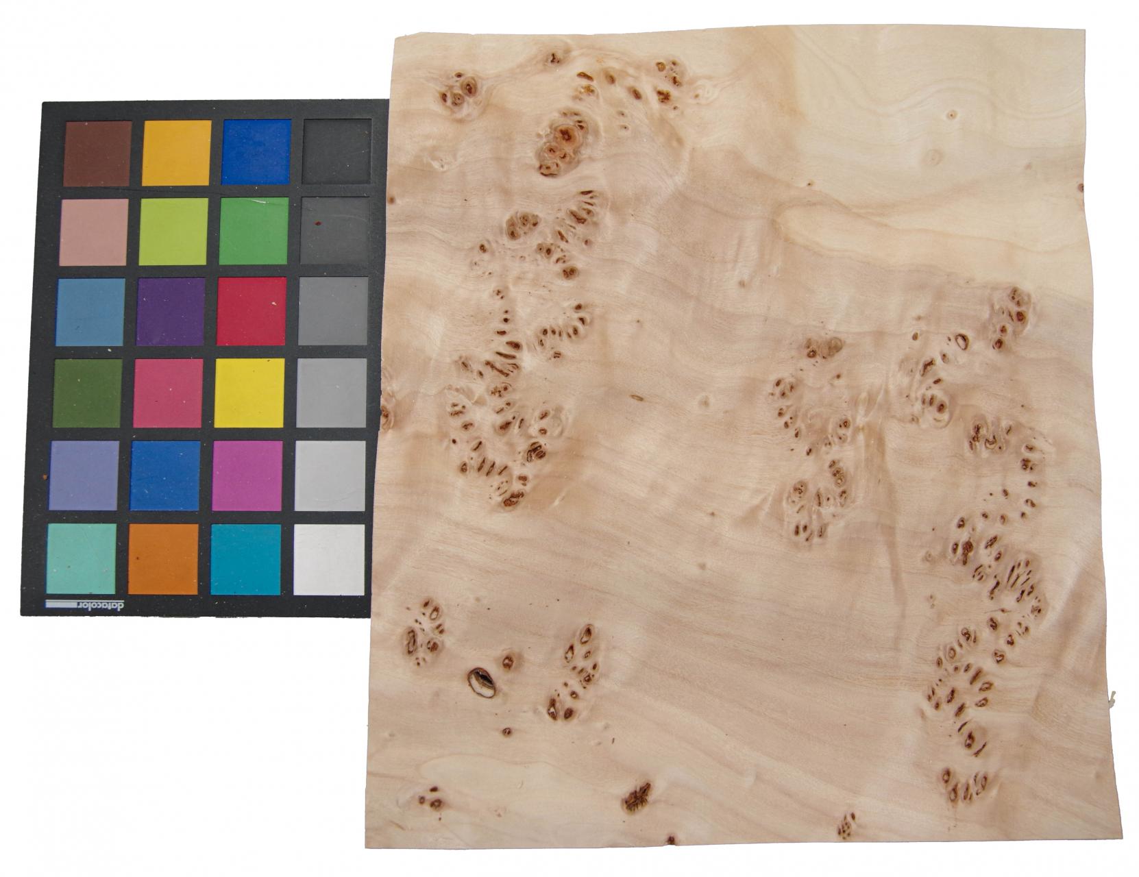 Pappel Maser (Mapa) -Furnier (0,6mm) - 1,74m² (24Stk. x 25cm x 29cm)