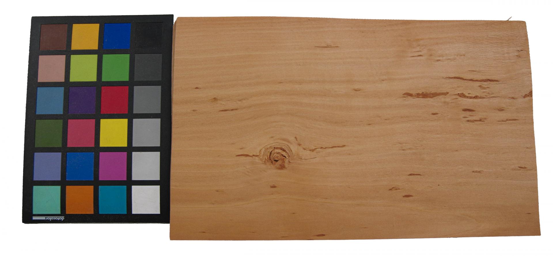 Swiss Pear, - veneer (0,6mm) - 1,41m² (22pcs. x 32cm x 20cm)