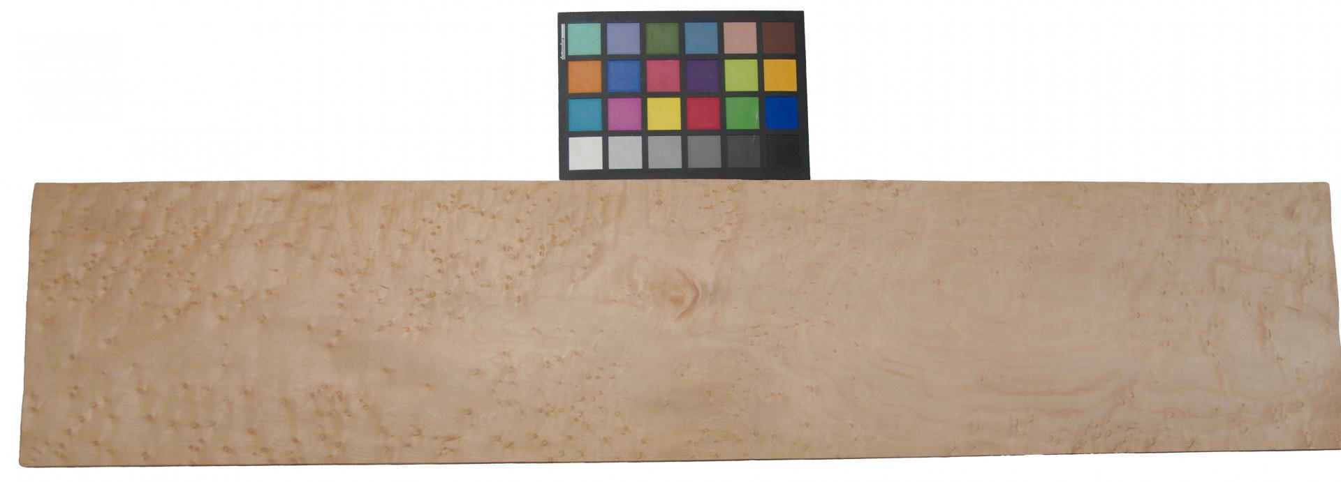 Vogelaugenahorn -Furnier (0,6mm) - 3,26m² (15Stk. x 101cm x 21,5cm)